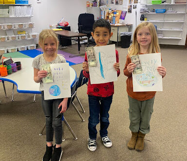 The k-1 grade winners of the water conservation art contest