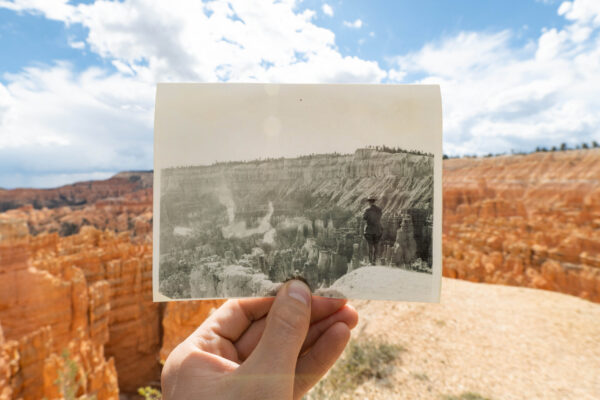 Picture of historic Bryce Canyon laid over sunset point.