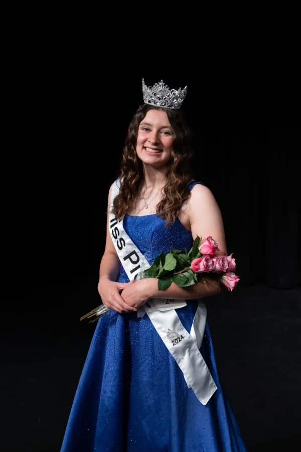 Ari Hurdsman with her flowers, sash and crown.