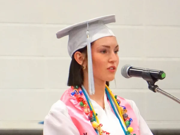 Hannah Davis speaking at Piute's graduation.