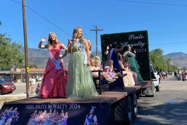 Piute Royalty on a float in Circleville's 4th of July parade.